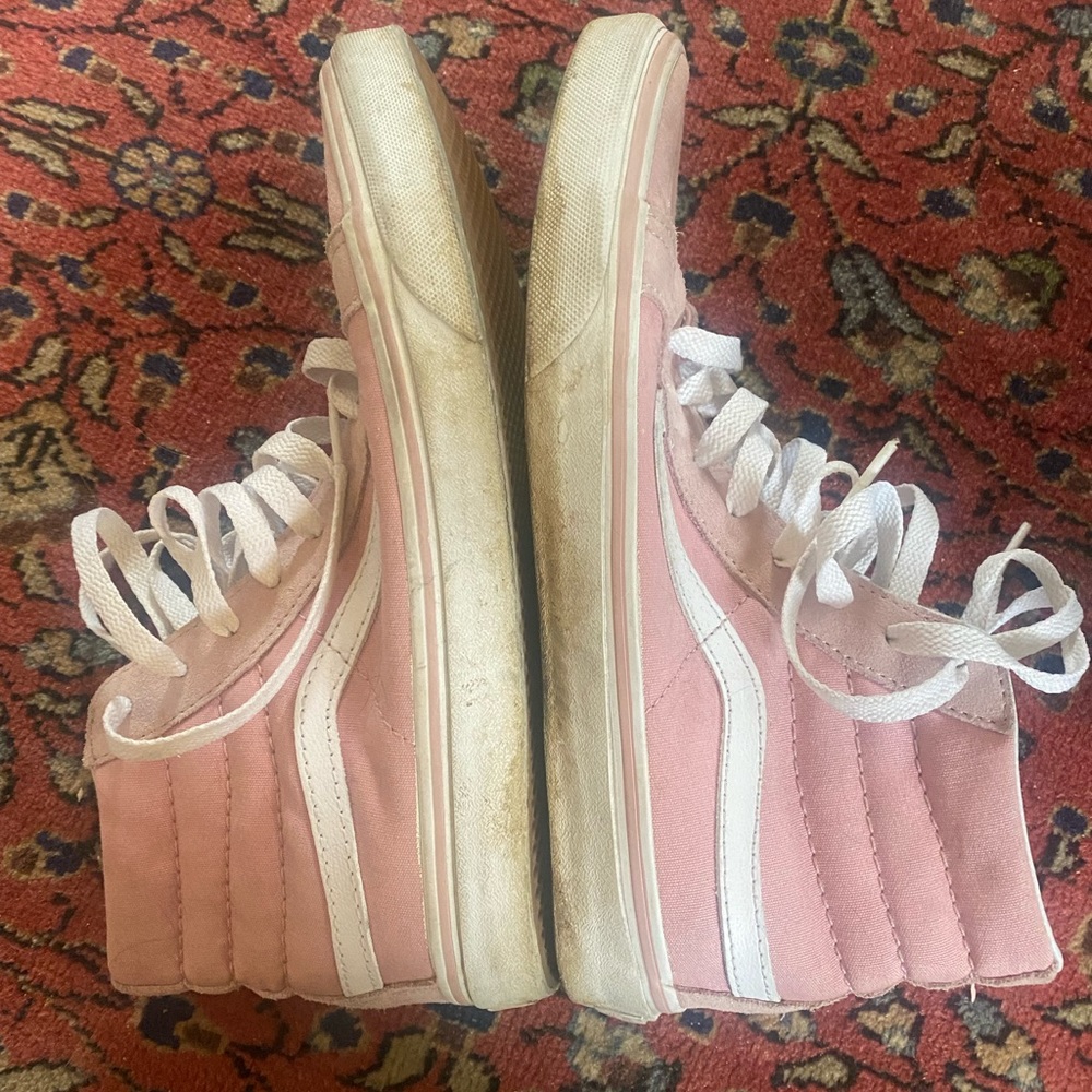 Pink suede Vans size 9